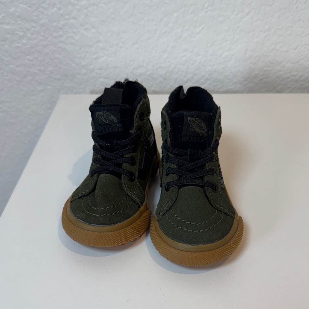 Vans Kids Olive Green High-Top Sneakers with Gum Outsole